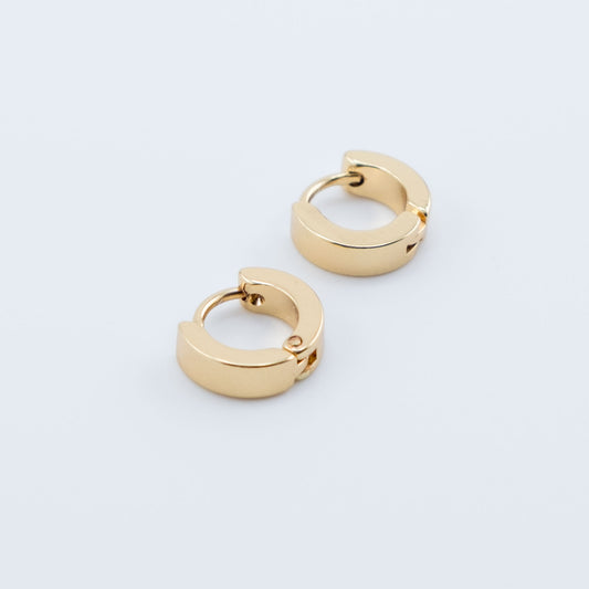 Earring - Small Minimalist Huggies